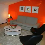 Kaps بيت شباب *